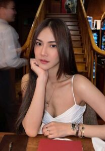 คุณหมวย ฐิติมา-คม