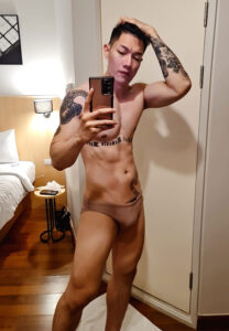 ฌอน ขจรศักดิ์-petite