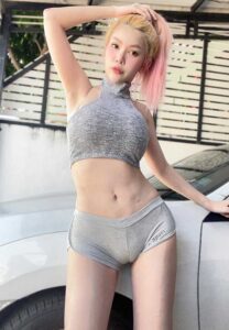 ไอซ์ อลิษา-โหนกนูน