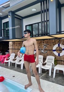 ป๊อก @Poknew691